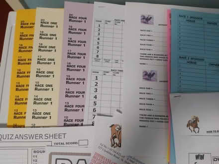Photo of free Horse racing set (Woolton L25) #4