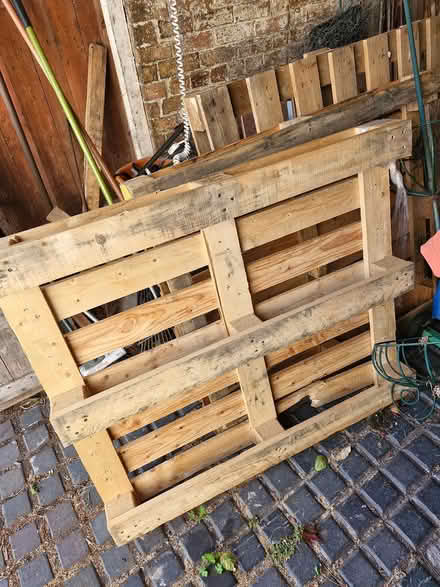 Photo of free 3 Wood Pallets (Chirk LL14) #1