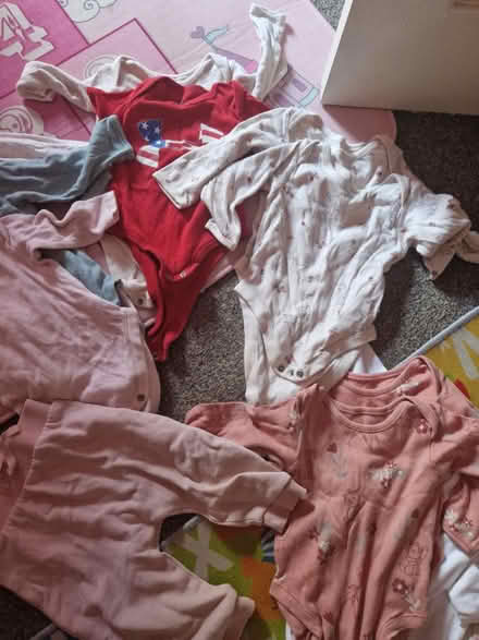 Photo of free Baby vests/clothes bundle (Ng3) #4