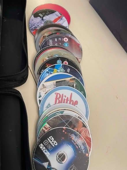 Photo of free Massive DVDs collection (Grand canal) #4