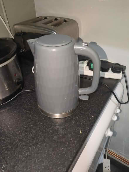 Photo of free Working kettle (Chesterfield S40) #1