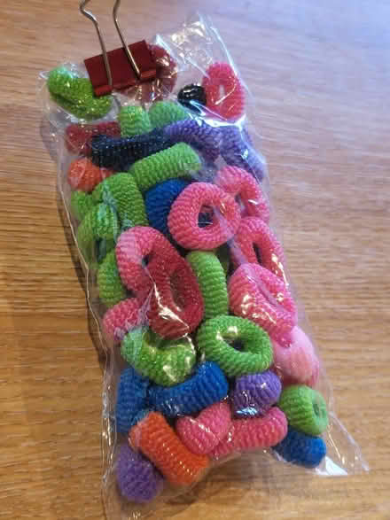Photo of free Bag of girls hair bands (Hoxton Street N1) #1