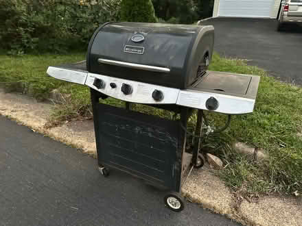 Photo of free Barbecue Grill (22310) #1