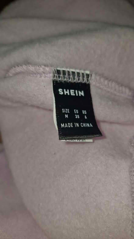 Photo of free Jumpers (Lambeth SW8) #2