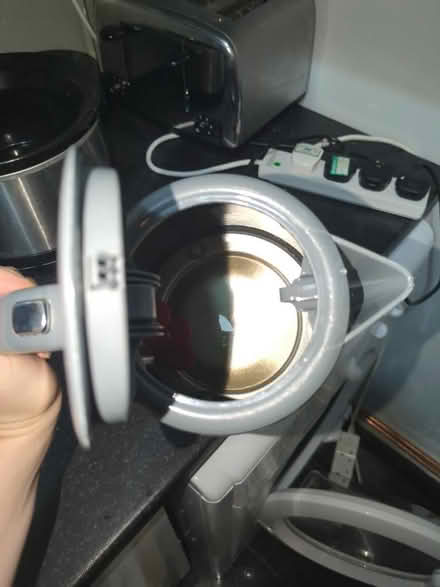 Photo of free Working kettle (Chesterfield S40) #2