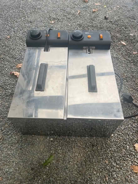 Photo of free Double deep fat fryer (Killinghall HG3) #2