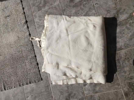 Photo of free Wool blanket (Rainham ME8) #1