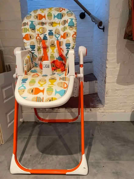 Photo of free High chair with tray (Berkhamsted HP4) #1