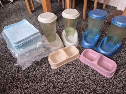 Photo of free Pets food and water bowls pads (Royal Leamington Spa CV31) #1