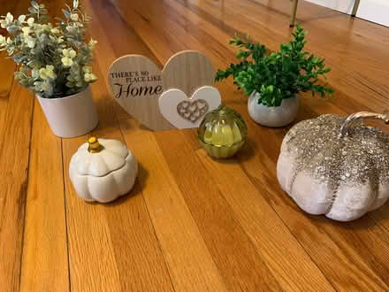 Photo of free Various home decor (Saugerties) #1