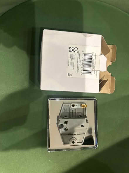 Photo of free Liight switch (BR1 Sundridge park) #2