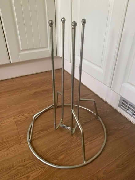 Photo of free Christmas Tree Stand (Bussage GL6) #1