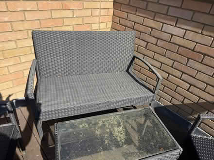 Photo of free 3-seat garden set with glass table (Trumpington) #4