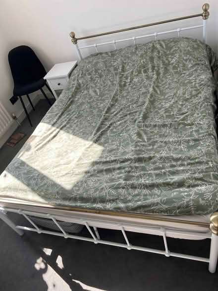 Photo of free Double bed good condition free mattress (Plaistow E13) #1