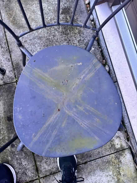 Photo of free 2x outdoor metal chairs (N7 8bw) #4