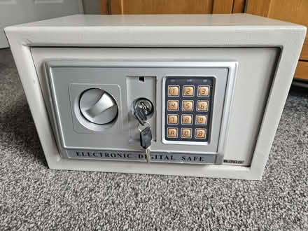 Photo of free Heavy safe (Boulton Moor DE24) #1