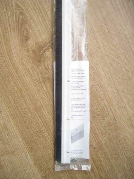 Photo of free door draught excluder (Cambuskenneth FK9) #3