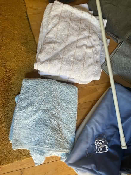 Photo of free Bathroom items various (East dulwich) #3