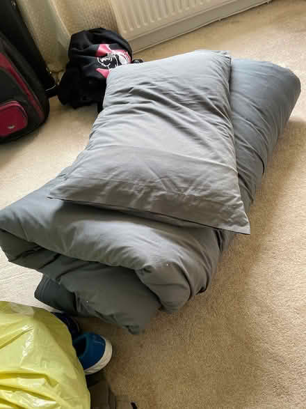Photo of free King Size duvet with cover (Linden, Gloucester) #1