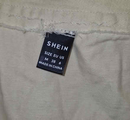 Photo of free Skirt with zip front (Lambeth SW8) #3