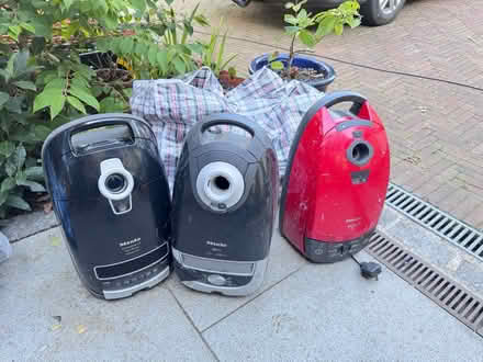 Photo of free Miele vacuum for parts (Headington OX3) #1