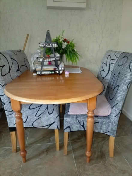 Photo of free Table with 5 dinning chairs (Coseley WV14) #1