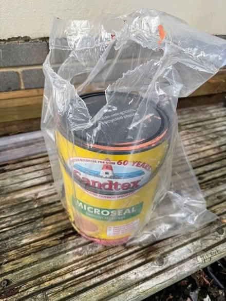 Photo of free 2L Tin of Sandtex Masonry Paint (Branksome Dorset BH12) #2