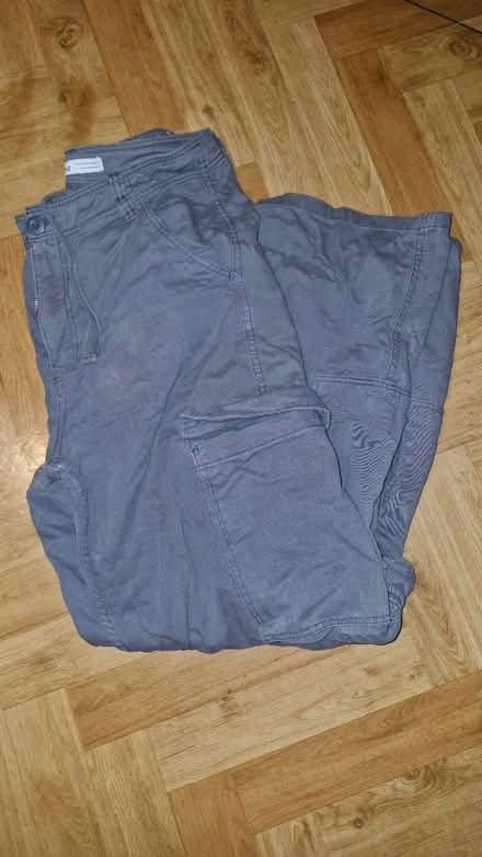 Photo of free Trousers with pockets (Lambeth SW8) #1