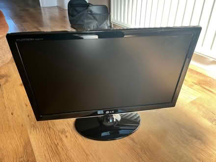 Photo of free LG 21” Monitor (Chislehurst) #1