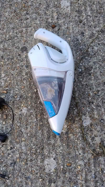 Photo of free Handheld vacuum (not working) (RH19 East Grinstead) #2