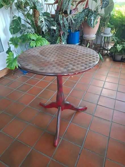 Photo of free Table (Walberton BN18) #1