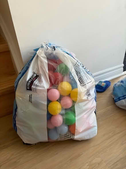 Photo of free A bag of balls (Finch and Warden) #1