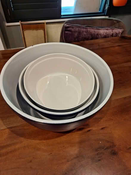 Photo of free Ser of baking bowls (Didsbury M20) #3