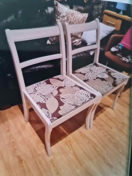 Photo of free 2 white wooden chairs with padded seats (Reddish SK5) #1