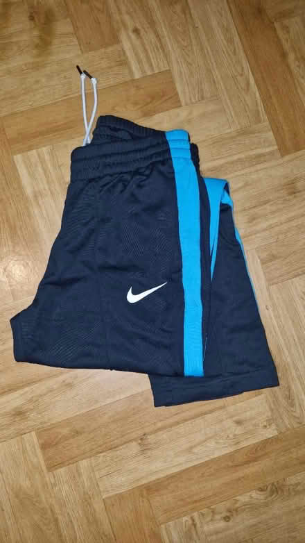 Photo of free Nike tracksuit bottoms (Lambeth SW8) #1