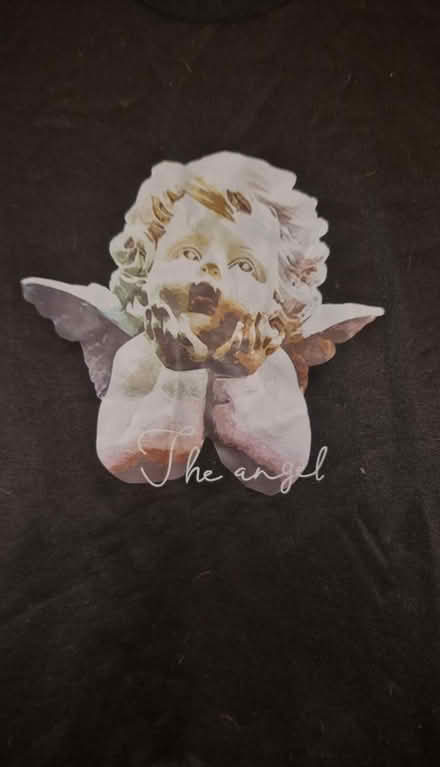 Photo of free Jumper (Lambeth SW8) #3