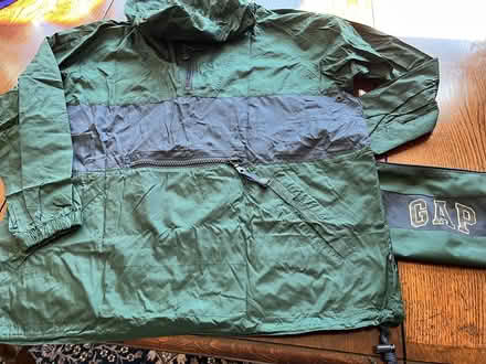 Photo of free Wind breaker / rain cover (Grosvenor) #1