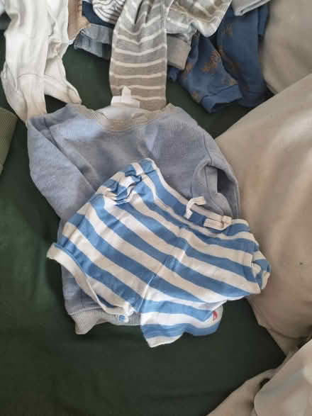 Photo of free baby clothes (SE5) #2