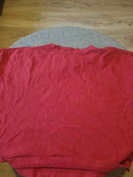 Photo of free Tops for young girls (SE15) #3