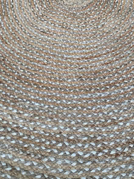 Photo of free Round jute rug (Criccieth LL52) #1