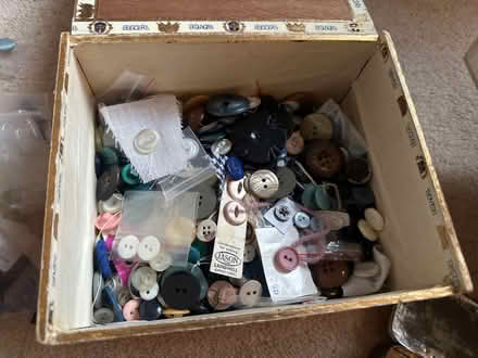 Photo of free Collection of vintage buttons (Sharmans Cross B91) #2