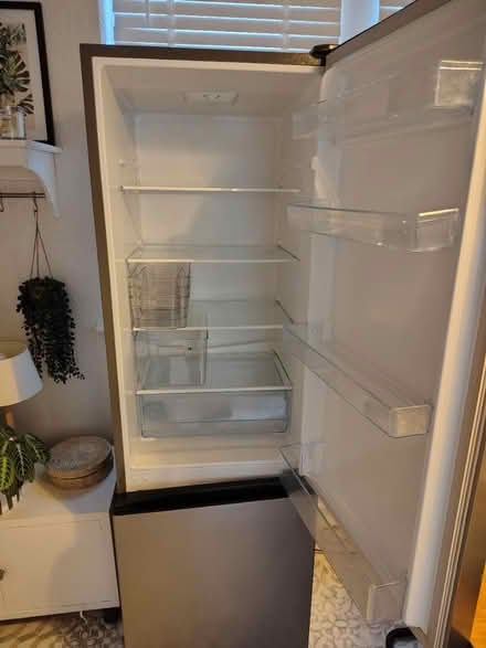 Photo of free Fridgemaster fridge freezer (Ch45 Wallasey) #3