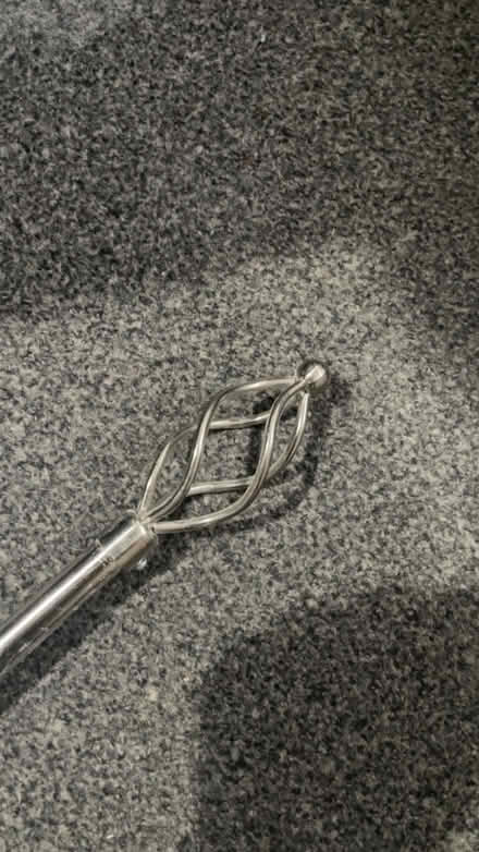 Photo of free Curtain pole (La1) #1