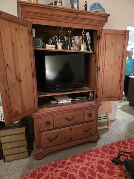 Photo of free Armoire (60177) #2