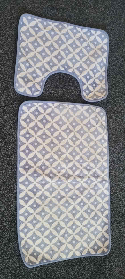 Photo of free Bathmats (Little Chalfont (HP7)) #1