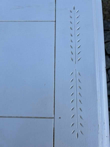 Photo of free White console table. (Cleghorn ML11) #2