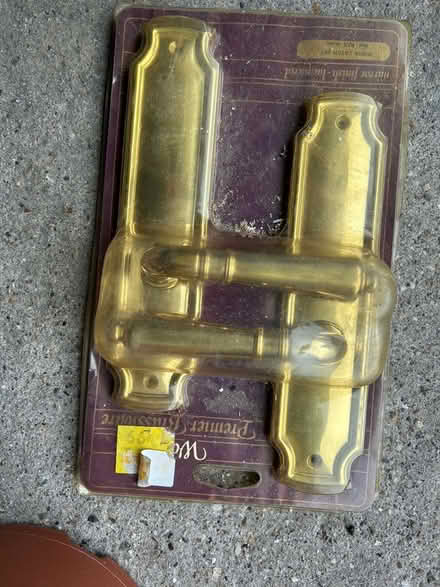 Photo of free Brass door handle (windsor-maidenhead-freegle CGA SL4) #1