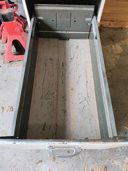 Photo of free Steel 4-drawer filing cabinet (Westmont) #4