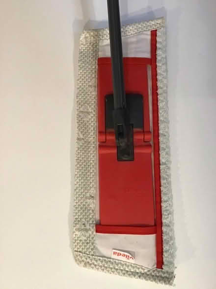 Photo of free Vileda ‘swiffer’ for wood floors (Prestbury GL52) #2
