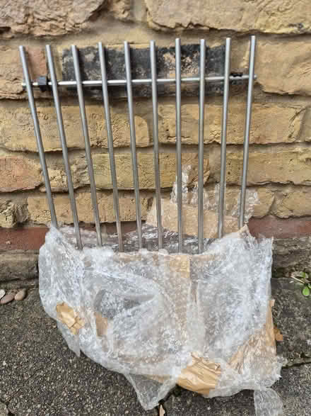 Photo of free Large kitchen / cooking trivet (Ealing W13) #1